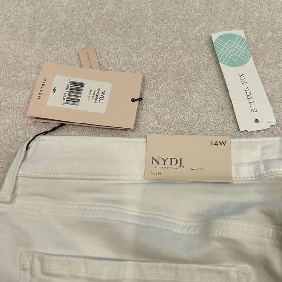 NYDJ Slim White Jeans - Picture 5 of 7